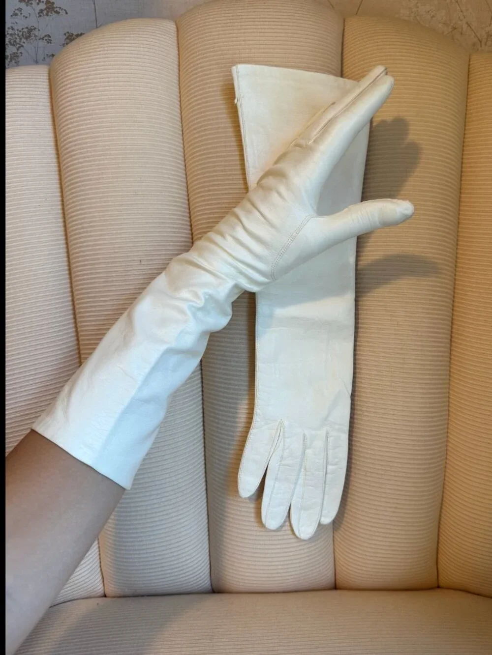 Vintage Jacobson's White Italian Kidskin Leather Opera Gloves - Size 6.5